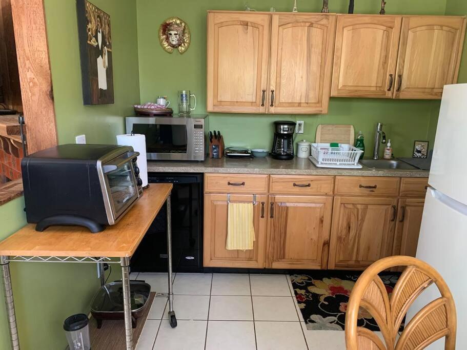 One Bed Suite Near Beaches And Downtown Sarasota Esterno foto